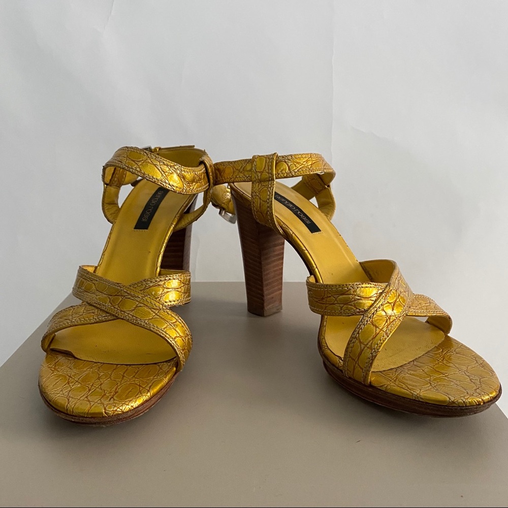 Sergio Rossi Yellow Gold Crocodile Leather Sandals